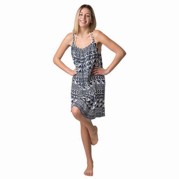 ΦΟΡΕΜΑ ΜΕ ΣΧΕΔΙΑ ΤΙΡΑΝΤΑ ΜΠΛΕ